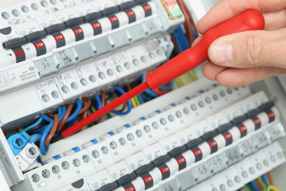 Dépannage électrique d'urgence à Sète