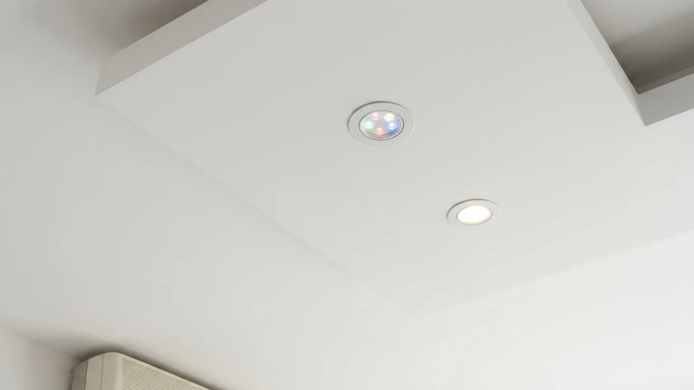 Éclairage LED et domotique à Sète — après (chantier 2) Éclairage LED et domotique à Sète — après (chantier 2)